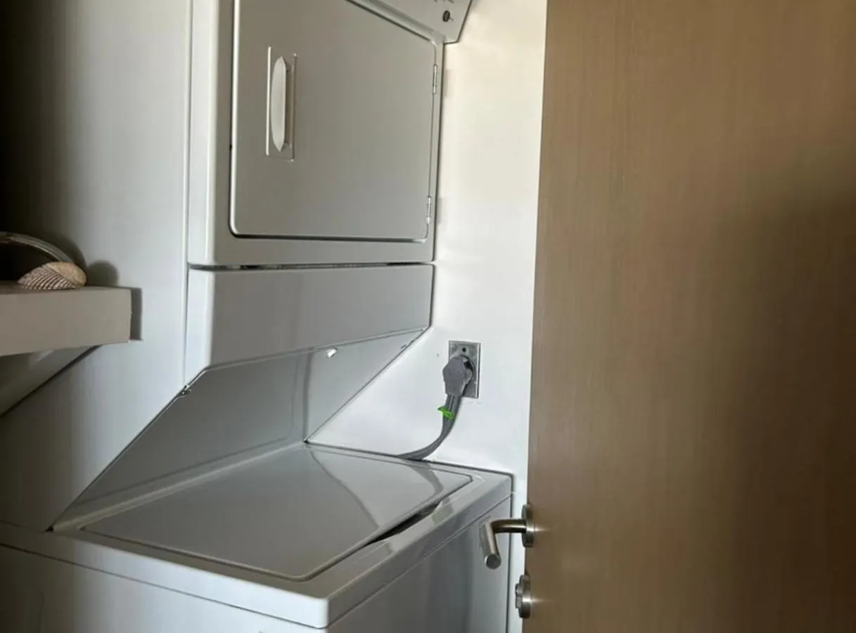 Classic 2Br Condo Pool Near Beach Cancun Apartment